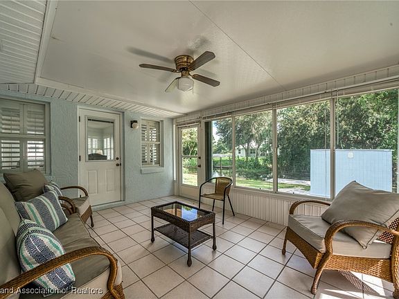 4th image of 108 Lavender Ave