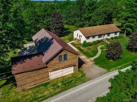 5th image of 53 William Kidder Rd