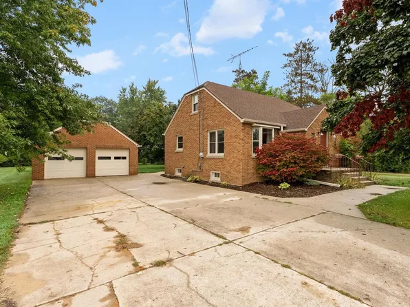 354 East Menasha AVENUE, Whitelaw, WI 54247