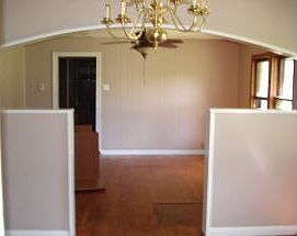 4th image of 1609 Missouri St