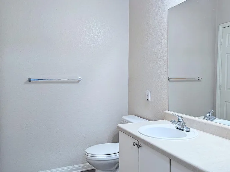 911 N Orange Ave #430 — Photo 10