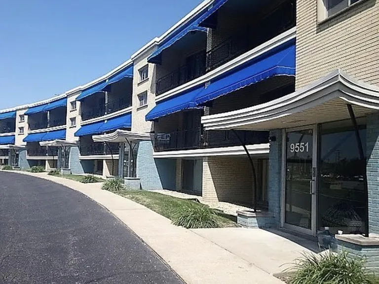 9551 S Kedzie Ave #3K — Photo 5
