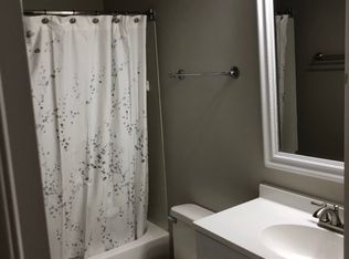 2750 S 34th St, Decatur, IL 62521