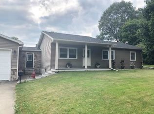 239 Farnum St, Wellsville, NY 14895
