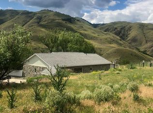 316 Twilegar Ln, Lucile, ID 83542