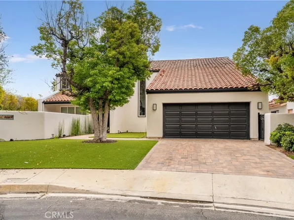 24408 Voltara Ct, Calabasas, CA 91302