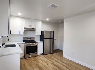 208 E 84th St #1/4, Los Angeles, CA 90003