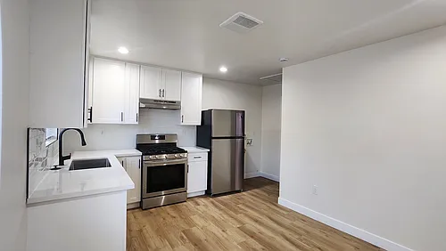 208 W 84th St #1/4 Photo 1