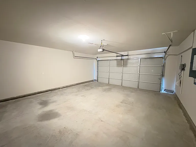 811 Orchid Way — Photo 4
