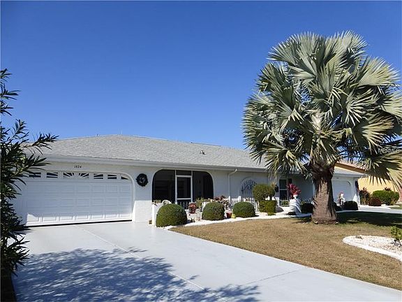 3rd image of 1824 N Pebble Beach Blvd
