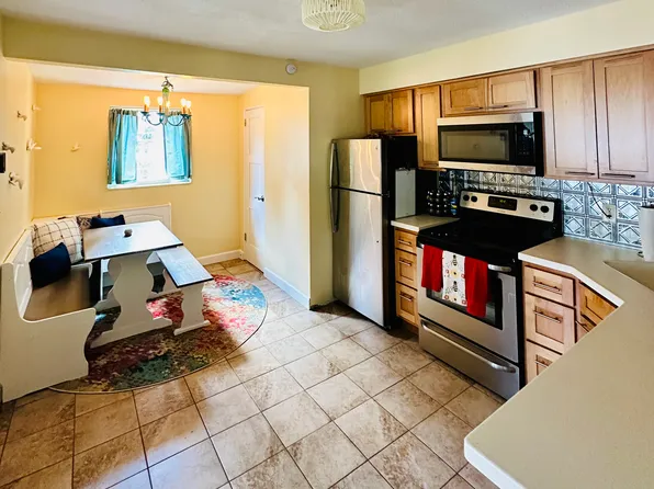 5210 Newton Ave S, Gulfport, FL 33707