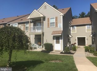 1682 Thornwood Dr, Mount Laurel, NJ 08054