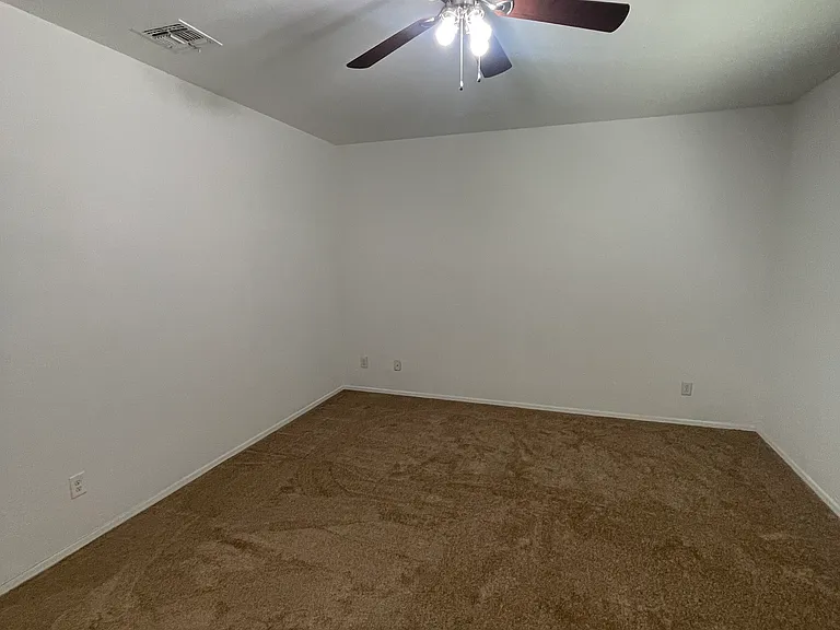 4425 E Muriel Dr — Photo 18