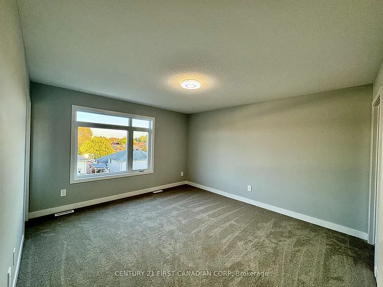 349 Southdale Rd E #26 — Photo 19