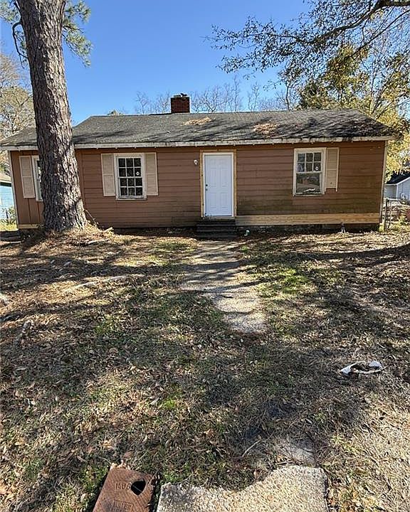 1st image of 1019 Colonial Ct