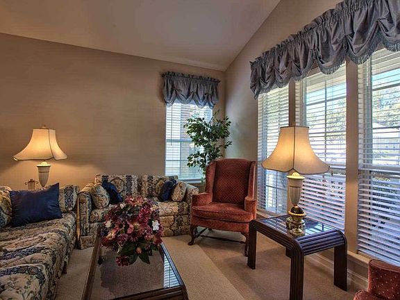 5th image of 3331 Dry Creek Dr