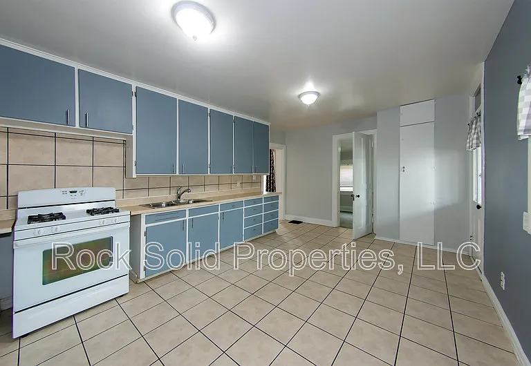 1717 House Ave — Photo 17