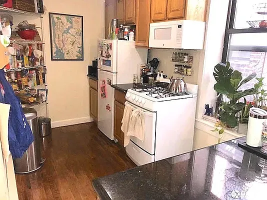 Rented by Oxford Property Group | media 13