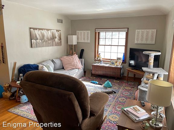 2nd image of 4302 N Wilson Dr APT 6