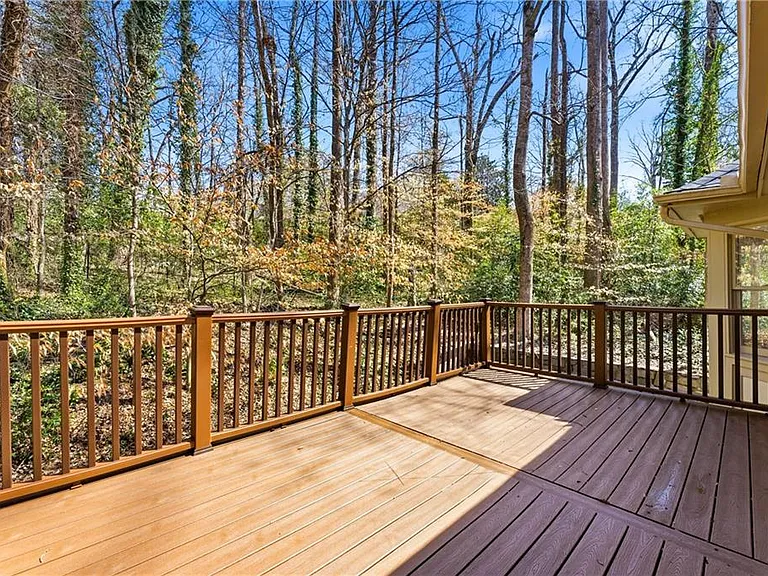 33 Plantation Dr NE #B — Photo 9