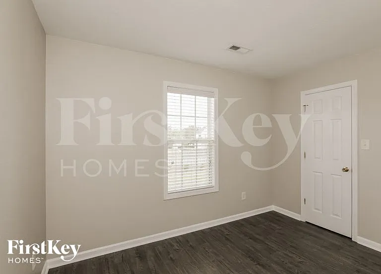 3907 Cardinal Bluff Ln — Photo 12