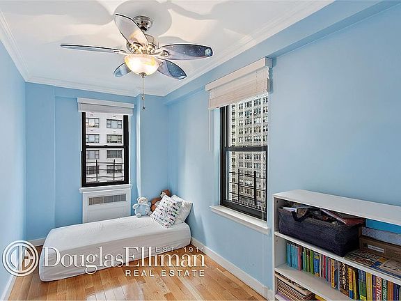 5th image of 301 E 63rd St APT 9J