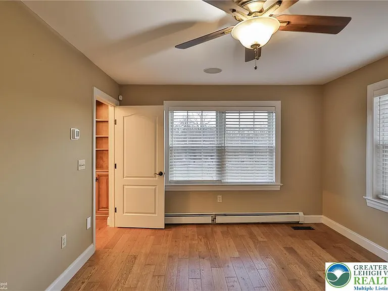 284 Walker Rd — Photo 87