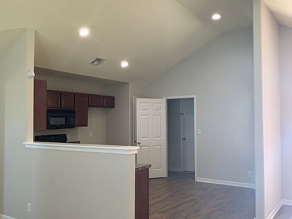 3rd image of 14509 E 110th Pl N