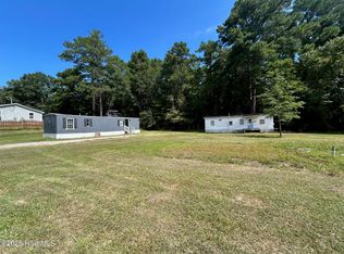 155 Chestnut Ln, Rockingham, NC 28379