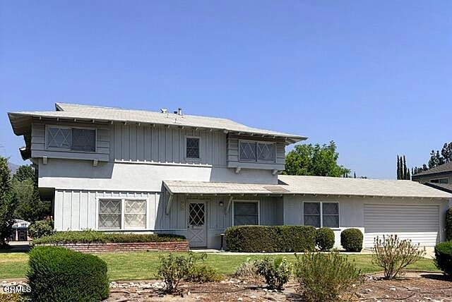1st image of 207 Genoa St