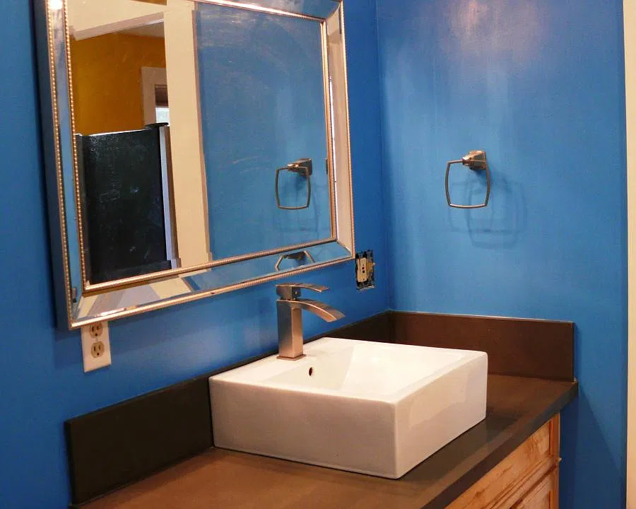 bathroom2