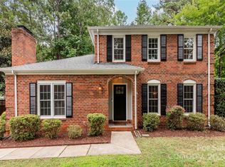 9151 Hinson Dr, Matthews, NC 28105