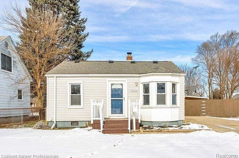 1st image of 31212 Birchlawn St
