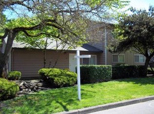 868 NE 90th Ave, Portland, OR 97220