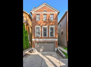 3011 N Honore St, Chicago, IL 60657