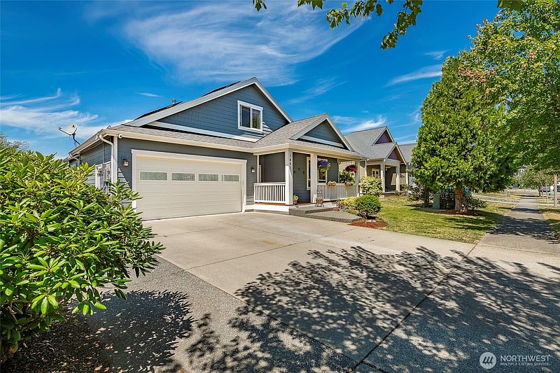2nd image of 1461 Lupin Street