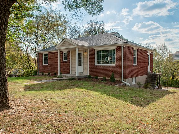 side view with kitchen steps