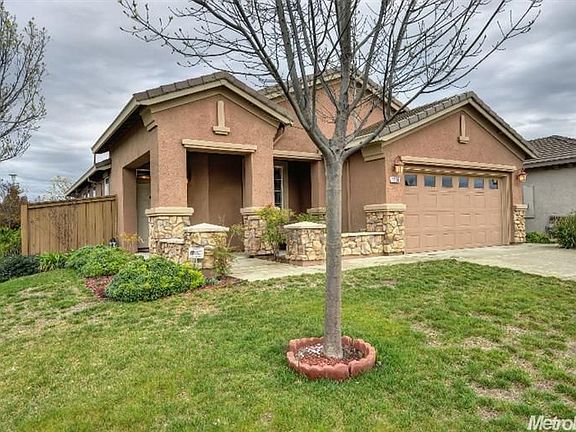 3rd image of 1956 Misty Meadow Dr