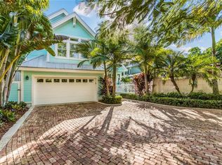411 Rock Dove Dr, Boca Grande, FL 33921