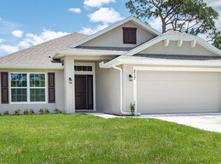 681 Crystal Mist Ave, Sebastian, FL 32958