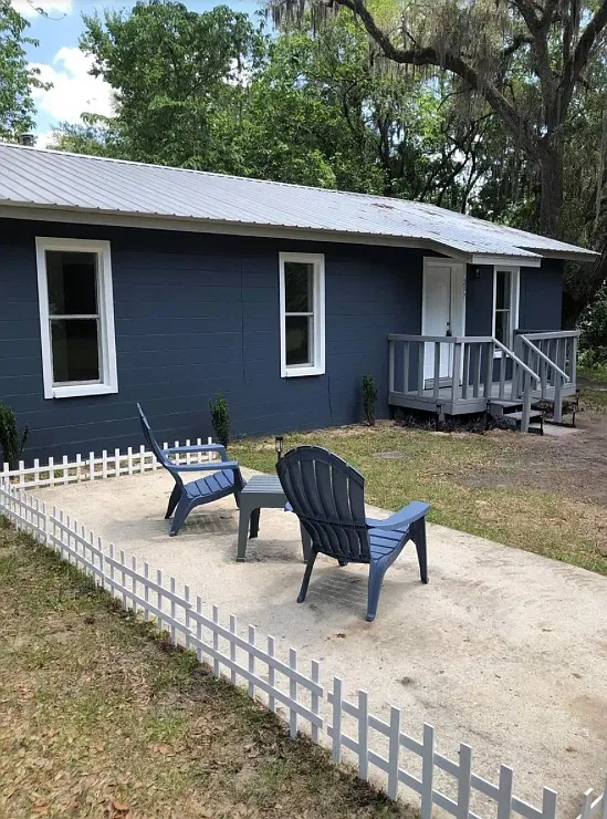 3 bed, 1040 sqft, $1,550 — Photo 2