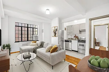 433 West 21st Street, #3E