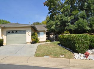 744 Stonebriar Trl, Redding, CA 96003