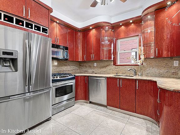 3rd image of 1971 E 38th St