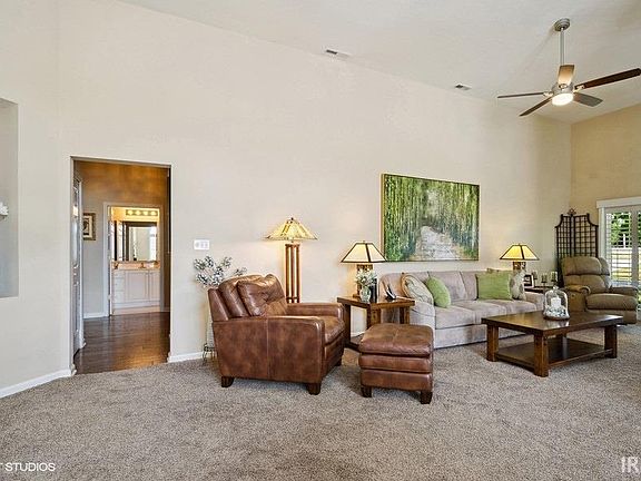 5th image of 4912 W Churchill Ct