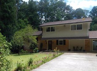 5266 Cardinal Ln, Lilburn, GA 30047