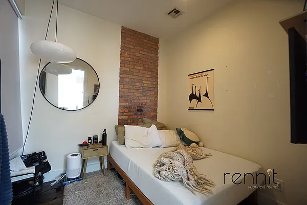 Rented by Rennit Inc. | media 9