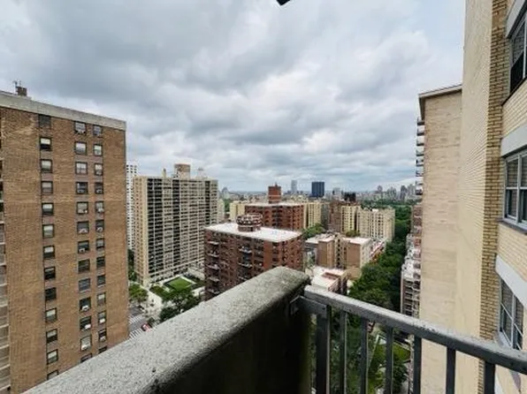 100 West 93rd Street image 18 of 25