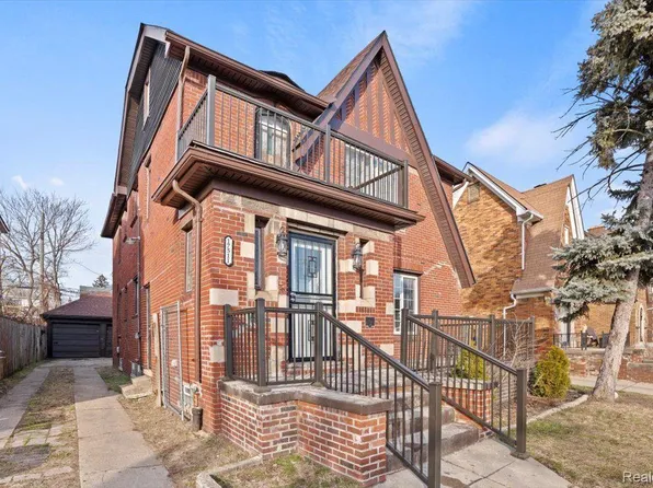 17511 Stoepel St, Detroit, MI 48221