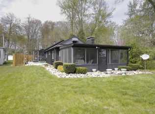 11937 W Indian Lake Dr, Vicksburg, MI 49097